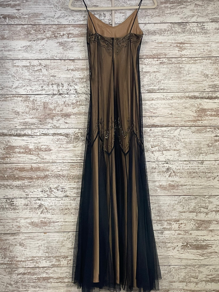 GOLD/BLACK VINTAGE DRESS