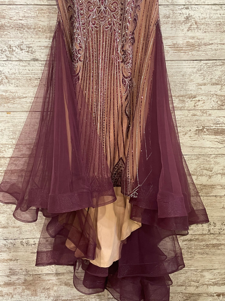 BURGUNDY SPARKLY LONG DRESS