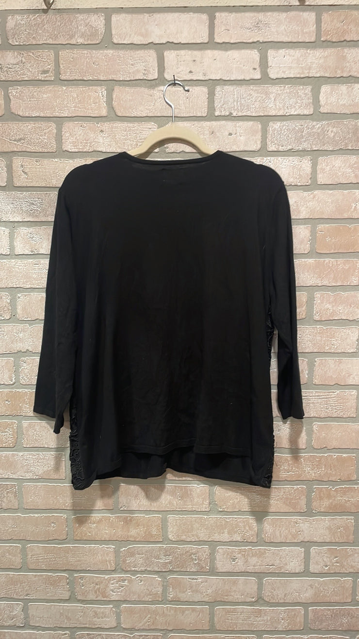 BLACK LACE BUTTON UP TOP $109