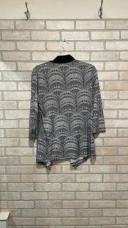 BLACK/WHITE OPEN CARDIGAN $99