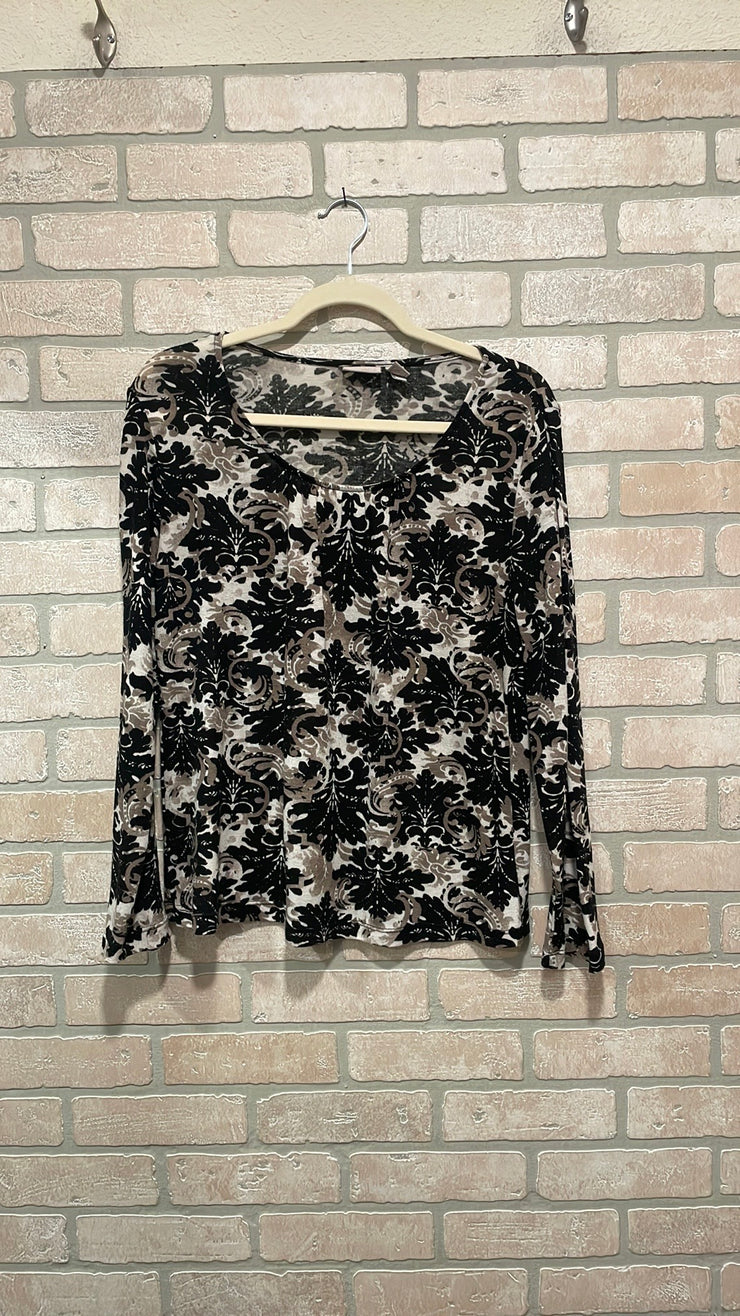 BLACK/TAN SWEATER $79