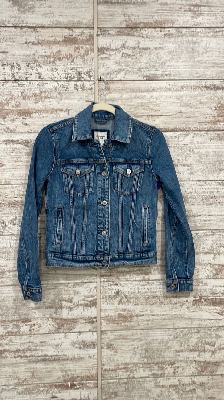 BLUE DENIM JACKET $100