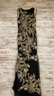 BLACK/GOLD LONG DRESS