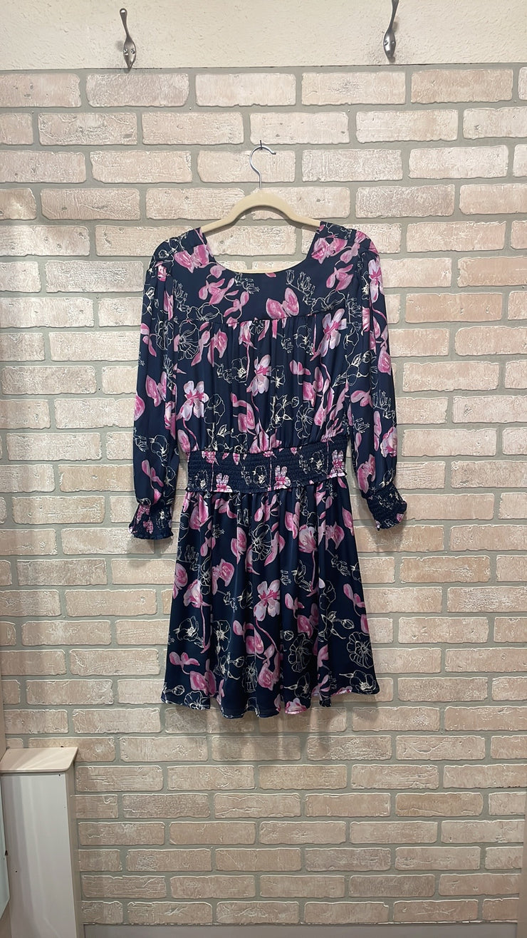 NAVY/PINK FLORAL SHORT DRES$59