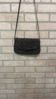 BLACK/GOLD/SILVER CLUTCH