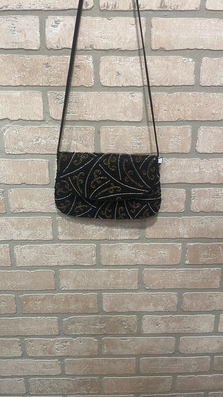 BLACK/GOLD/SILVER CLUTCH