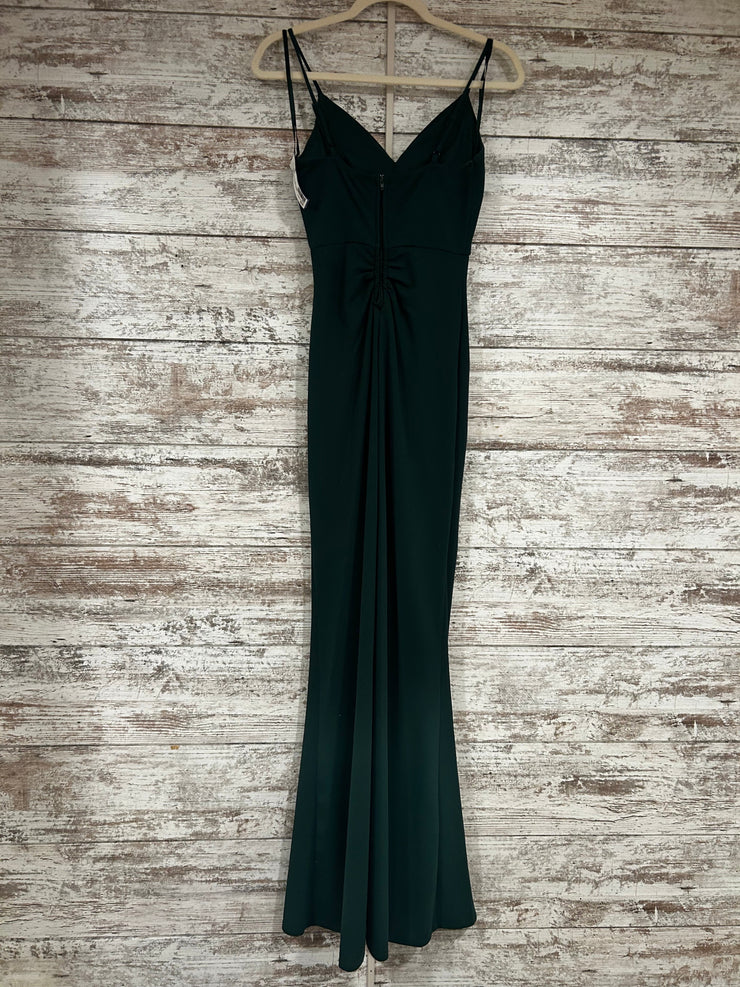 GREEN LONG EVENING GOWN