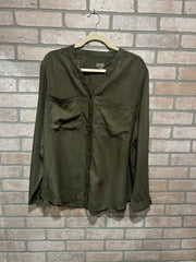 GREEN BUTTON UP SHIRT $89