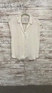 IVORY SLEEVELESS SHIRT