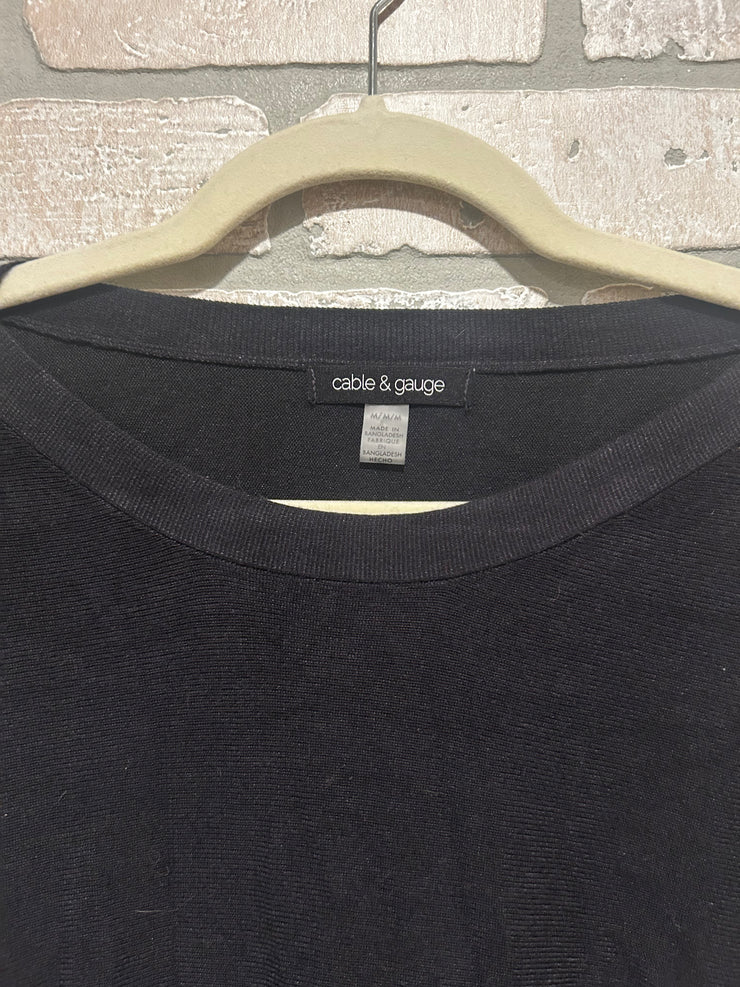 BLACK LONG SLEEVE TOP $50
