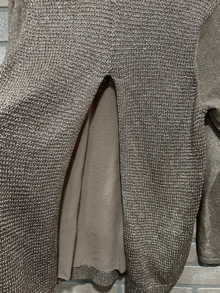 GOLD METALLIC TOP $109