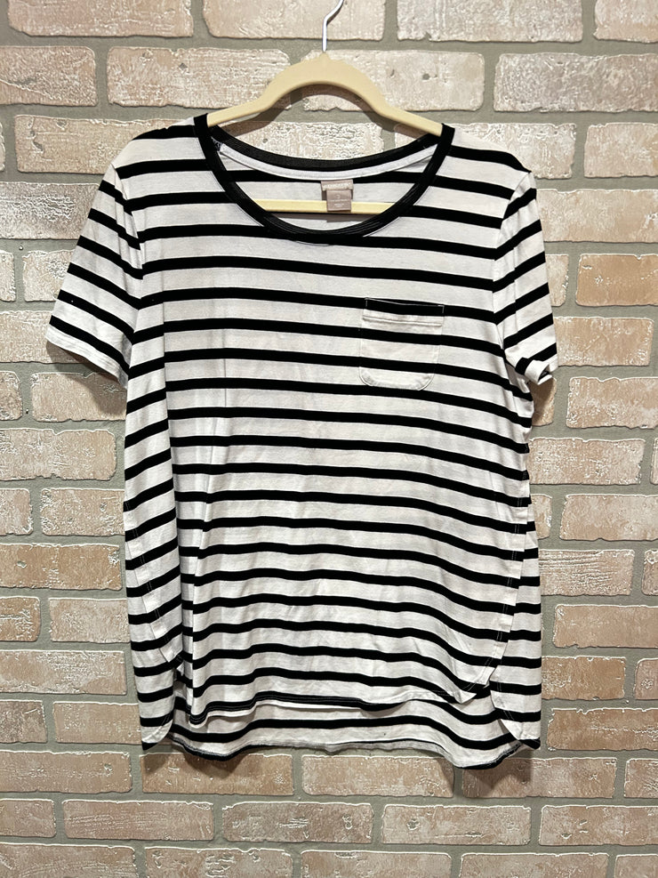 BLACK/WHITE TOP $79