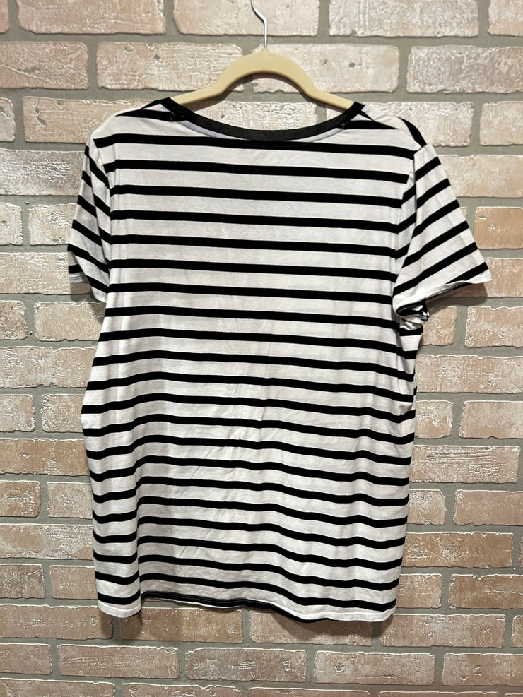 BLACK/WHITE TOP $79