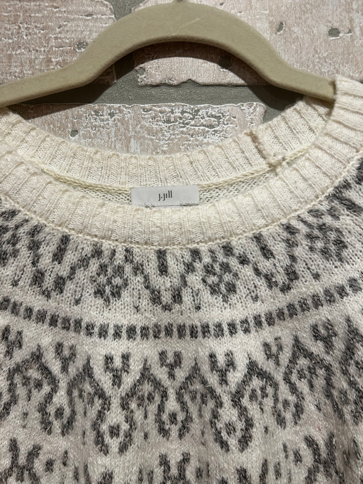 WHITE/GRAY SWEATER $109