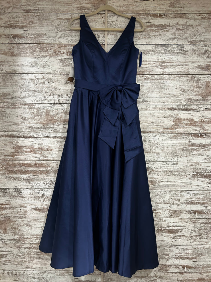 NAVY W/BOW A LINE GOWN (NEW)