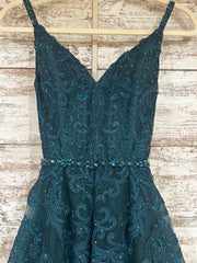 GREEN SPARKLY A LINE GOWN