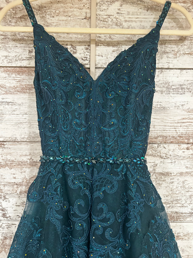 GREEN SPARKLY A LINE GOWN