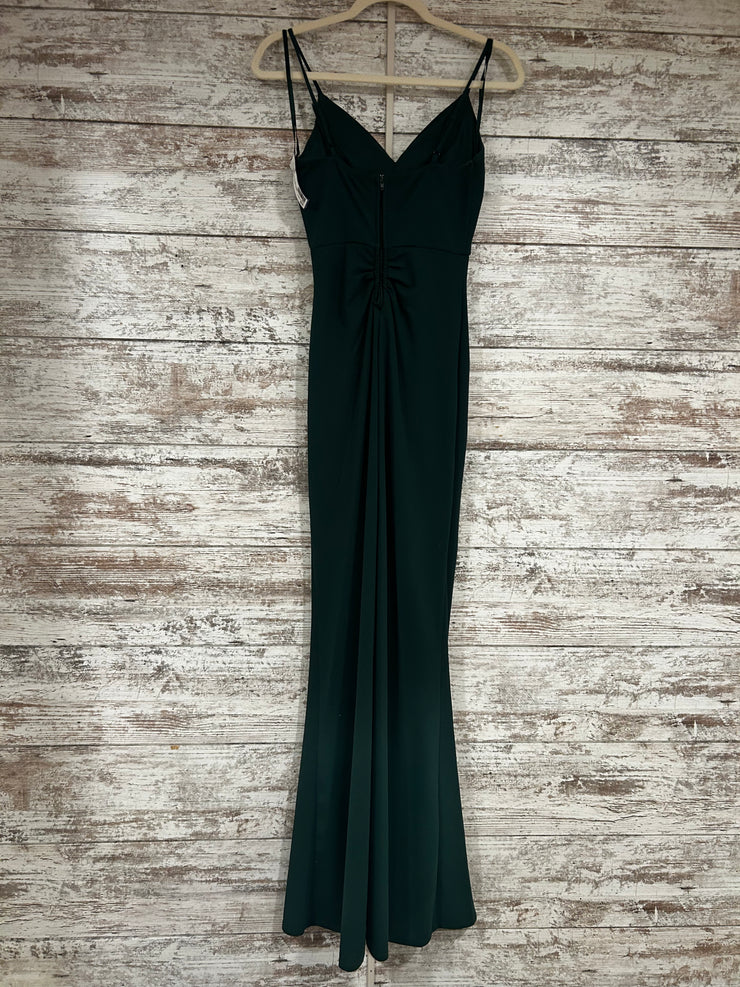 GREEN LONG EVENNING GOWN