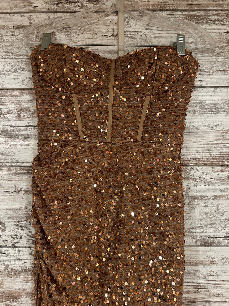 GOLD SEQUIN LONG DRESS (NEW)