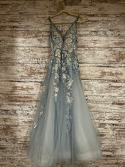 BLUE/WHITE FLORAL A LINE GOWN