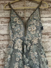 BLUE/WHITE FLORAL A LINE GOWN