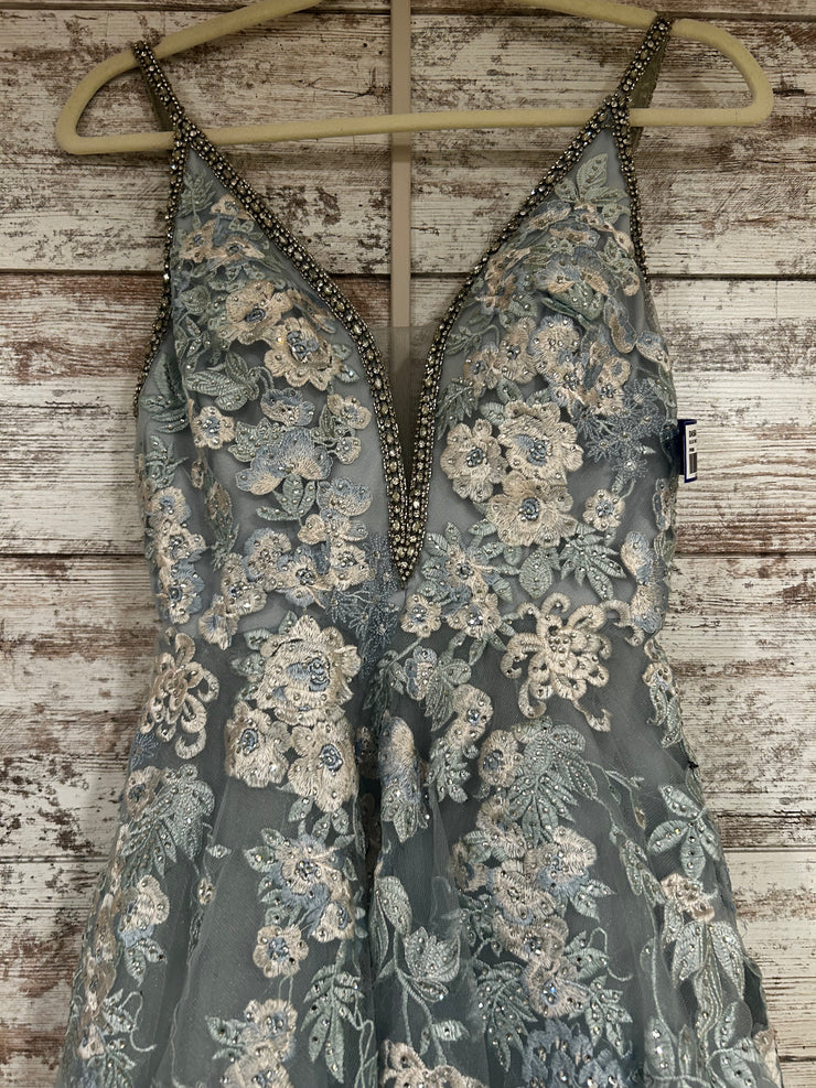 BLUE/WHITE FLORAL A LINE GOWN