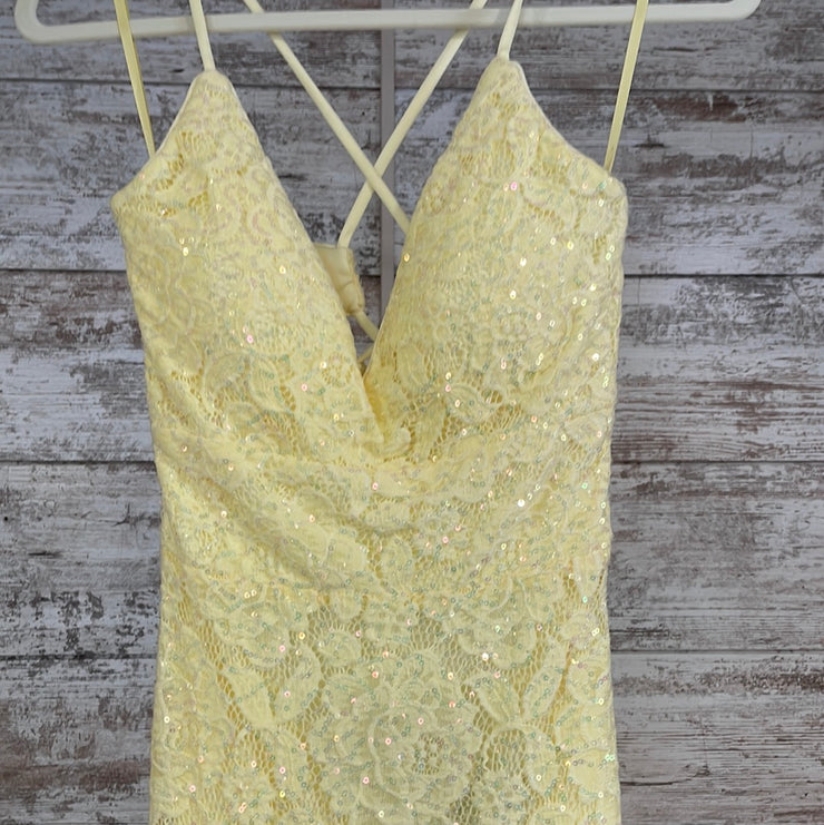 YELLOW LACE LONG DRESS (NEW)