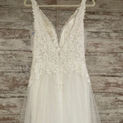 WHITE WEDDING GOWN (NEW) $1995