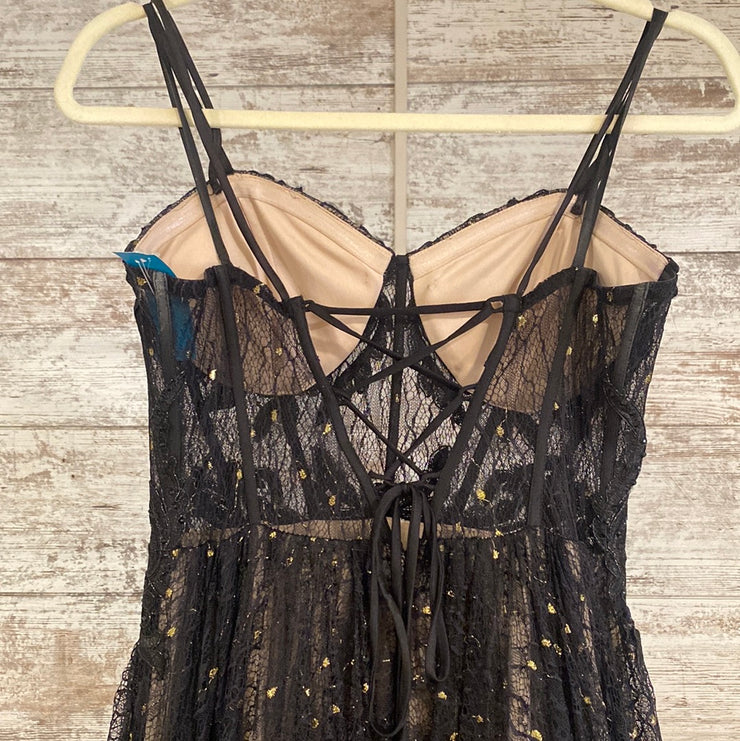 BLACK/GOLD SPARKLY A LINE GOWN