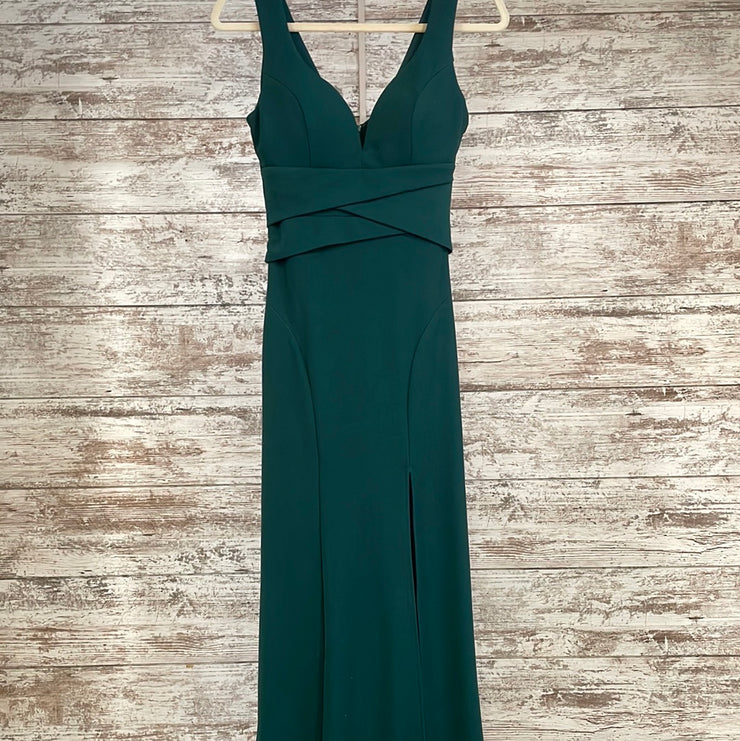 GREEN LONG EVENING GOWN