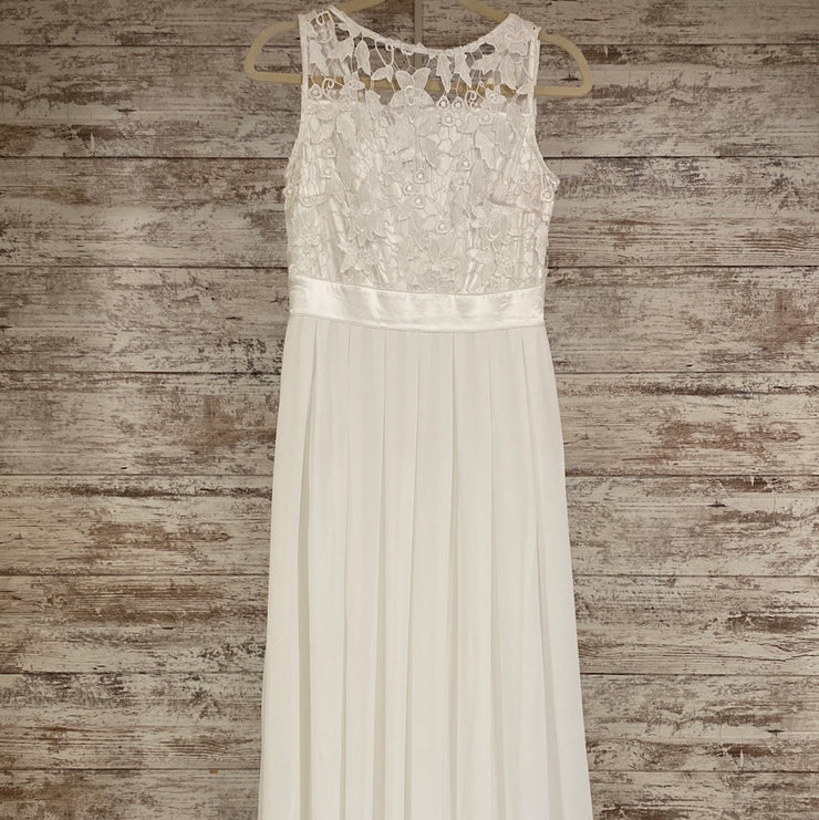 WHITE LONG EVENING GOWN