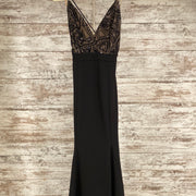 BLACK LONG EVENING GOWN