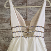 WHITE/FLORAL A LINE GOWN