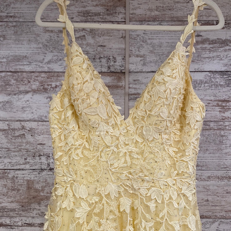 YELLOW/FLORAL A LINE GOWN