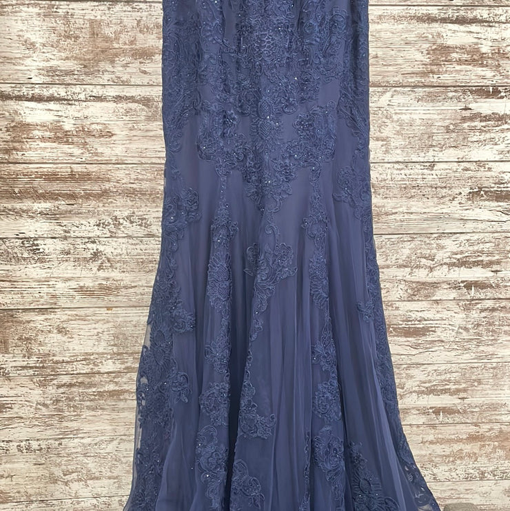 NAVY LACE MERMAID GOWN (NEW)