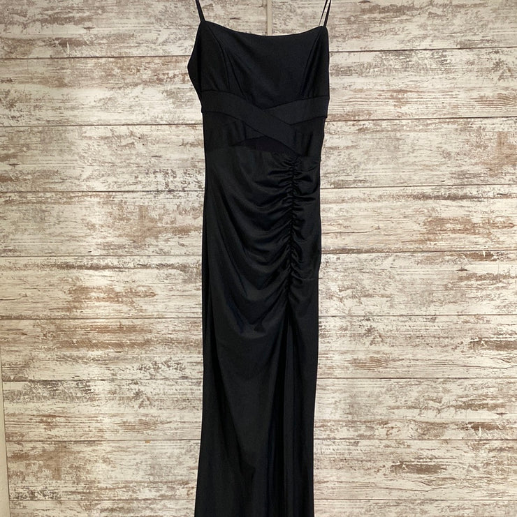 BLACK LONG EVENING GOWN