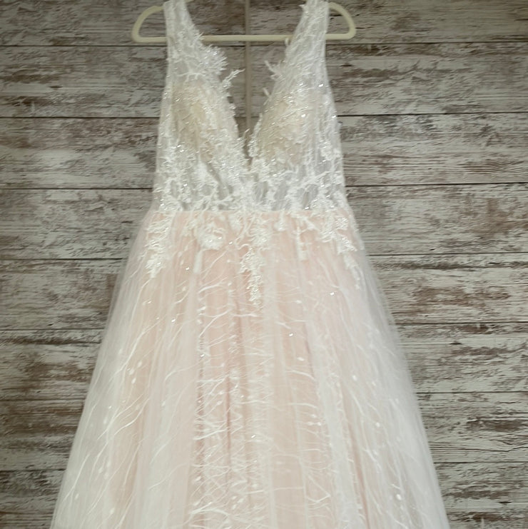 WHITE WEDDING GOWN (NEW) $1200