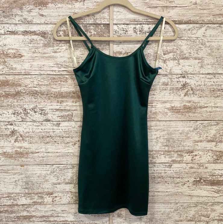 GREEN SHORT DRESS