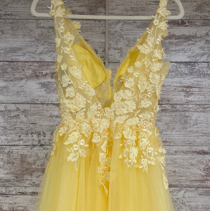 YELLOW/FLORAL A LINE GOWN