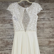 WHITE WEDDING GOWN (NEW)