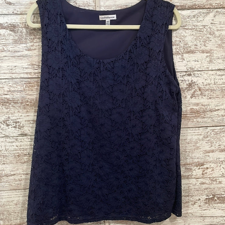 NAVY LACE SLEEVELESS TOP