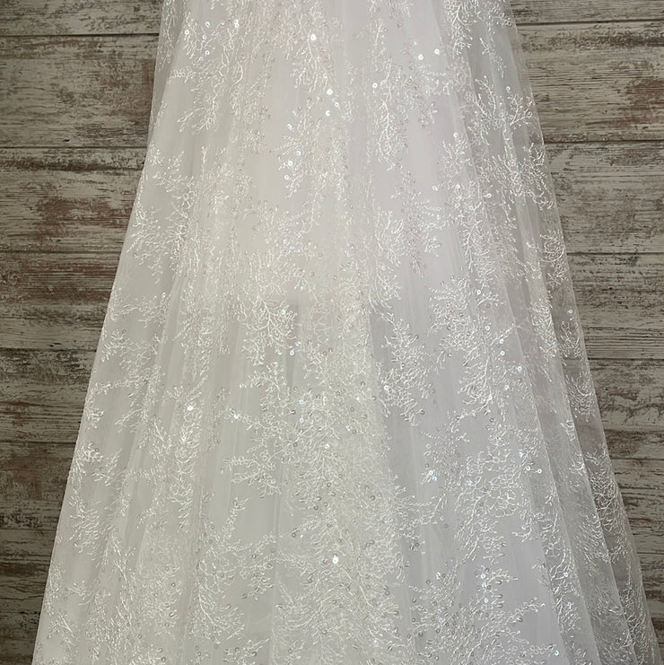 WHITE WEDDING GOWN (NEW)