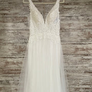 WHITE WEDDING GOWN (NEW) $1995