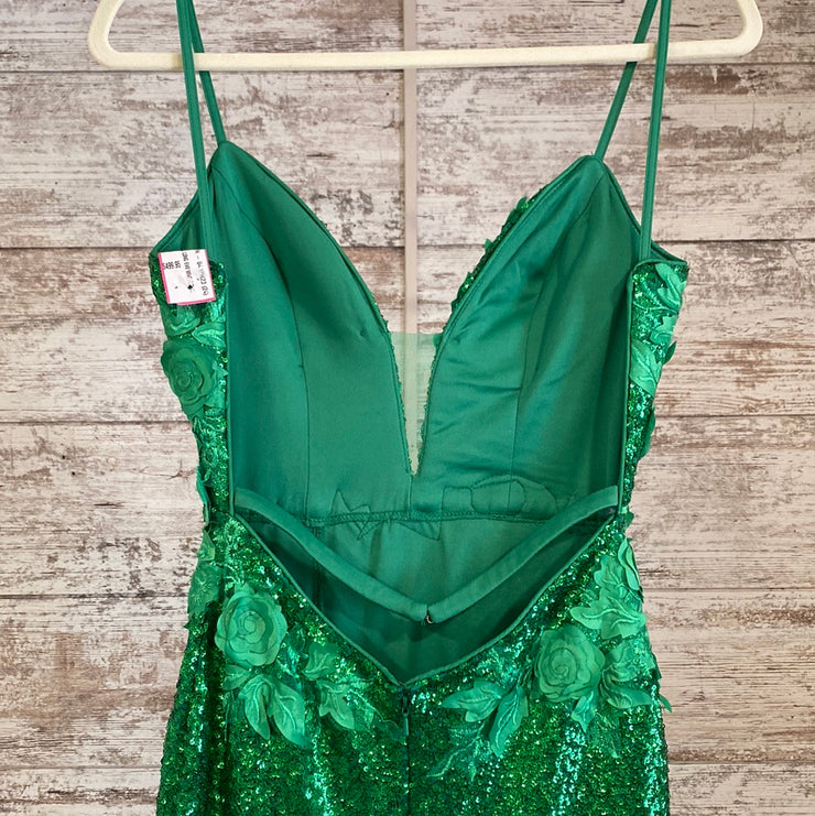 GREEN/FLORAL LONG EVENING GOWN