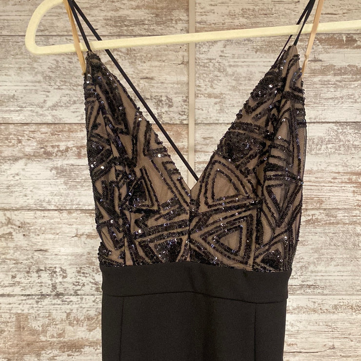 BLACK LONG EVENING GOWN