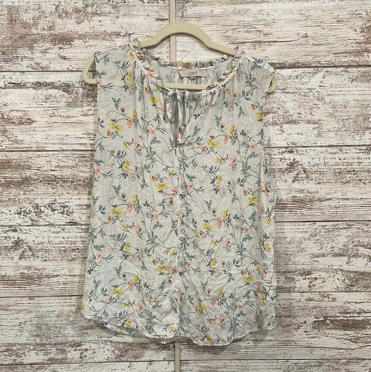 WHITE/FLORAL SLEEVELESS TOP