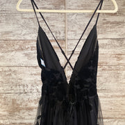 BLACK/FLORAL LONG EVENING GOWN