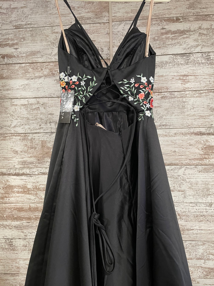 BLACK/FLORAL A LINE GOWN - NEW