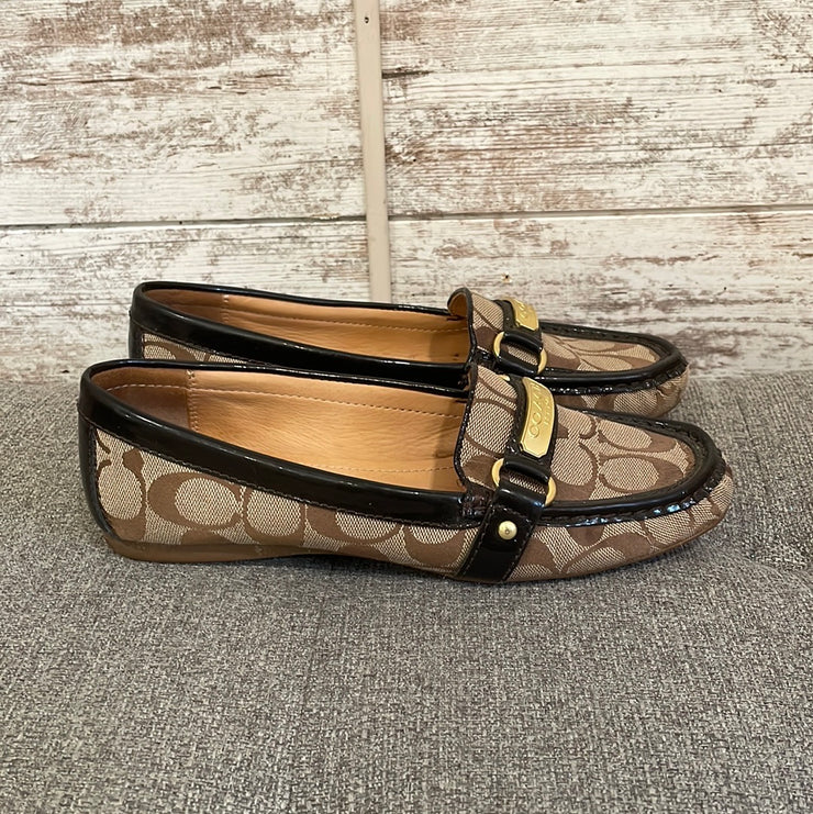 TAN SIGNATURELOAFERS RET. $175