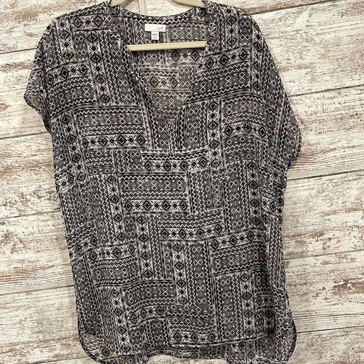 BLACK/WHITE SHORT SLEEVE TOP
